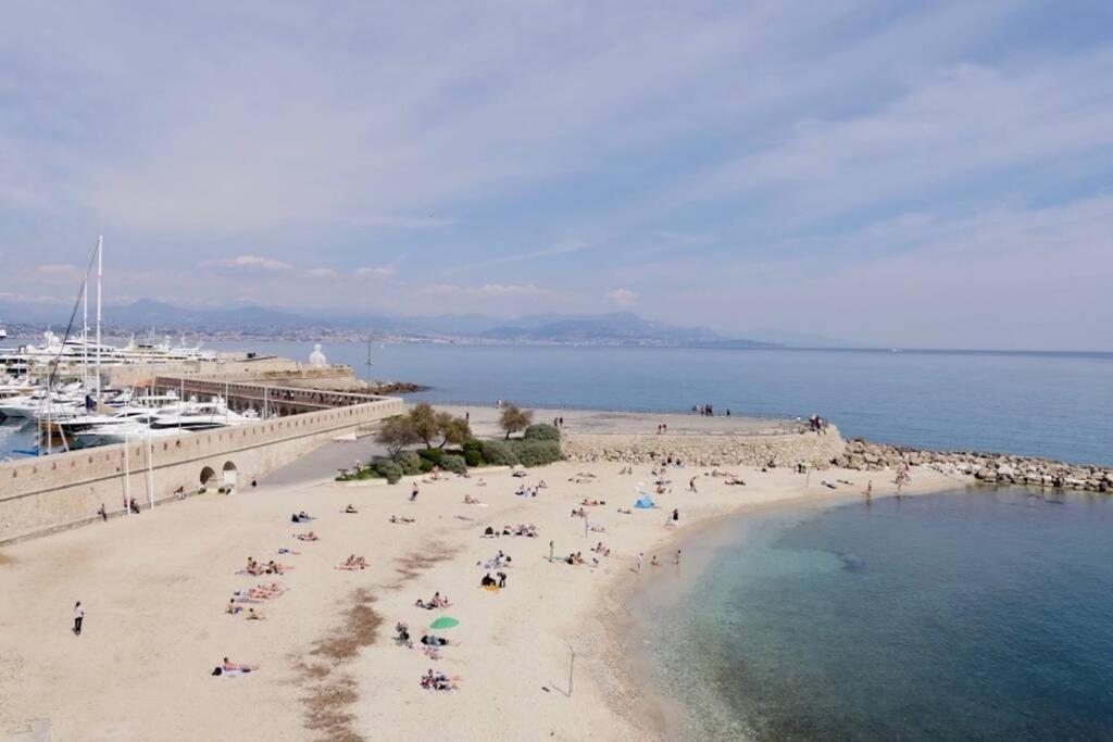Bord De Mer - Ac, Wifi, Chic, Sea View, Beach 2 Minutes Walk Antibes Exterior photo